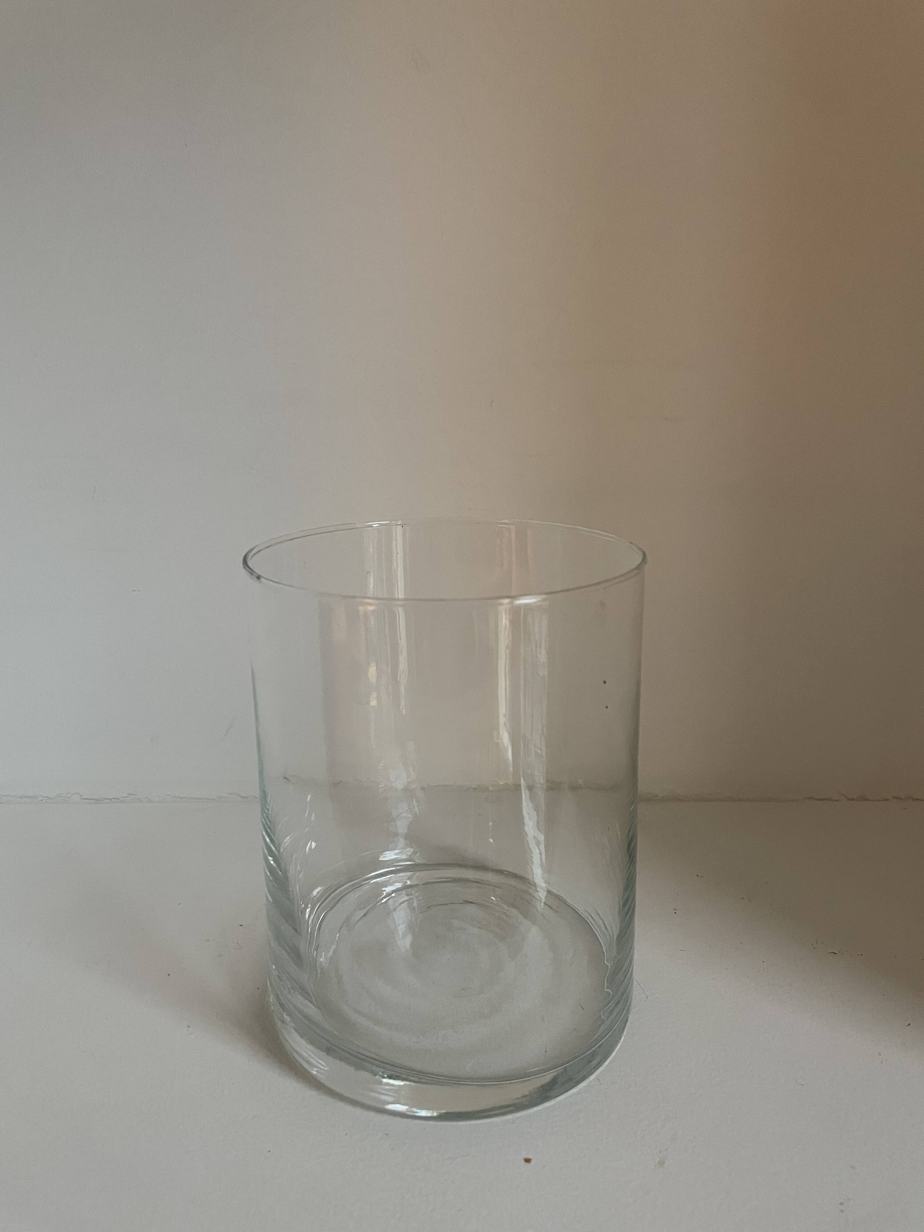 set of 13 decorative items