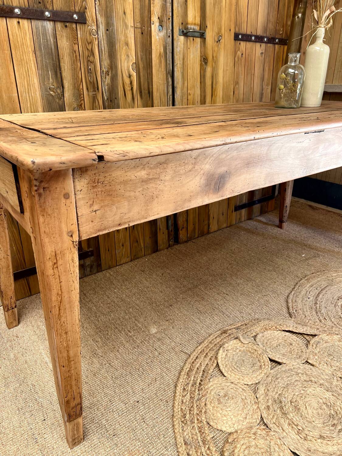 Farmhouse table