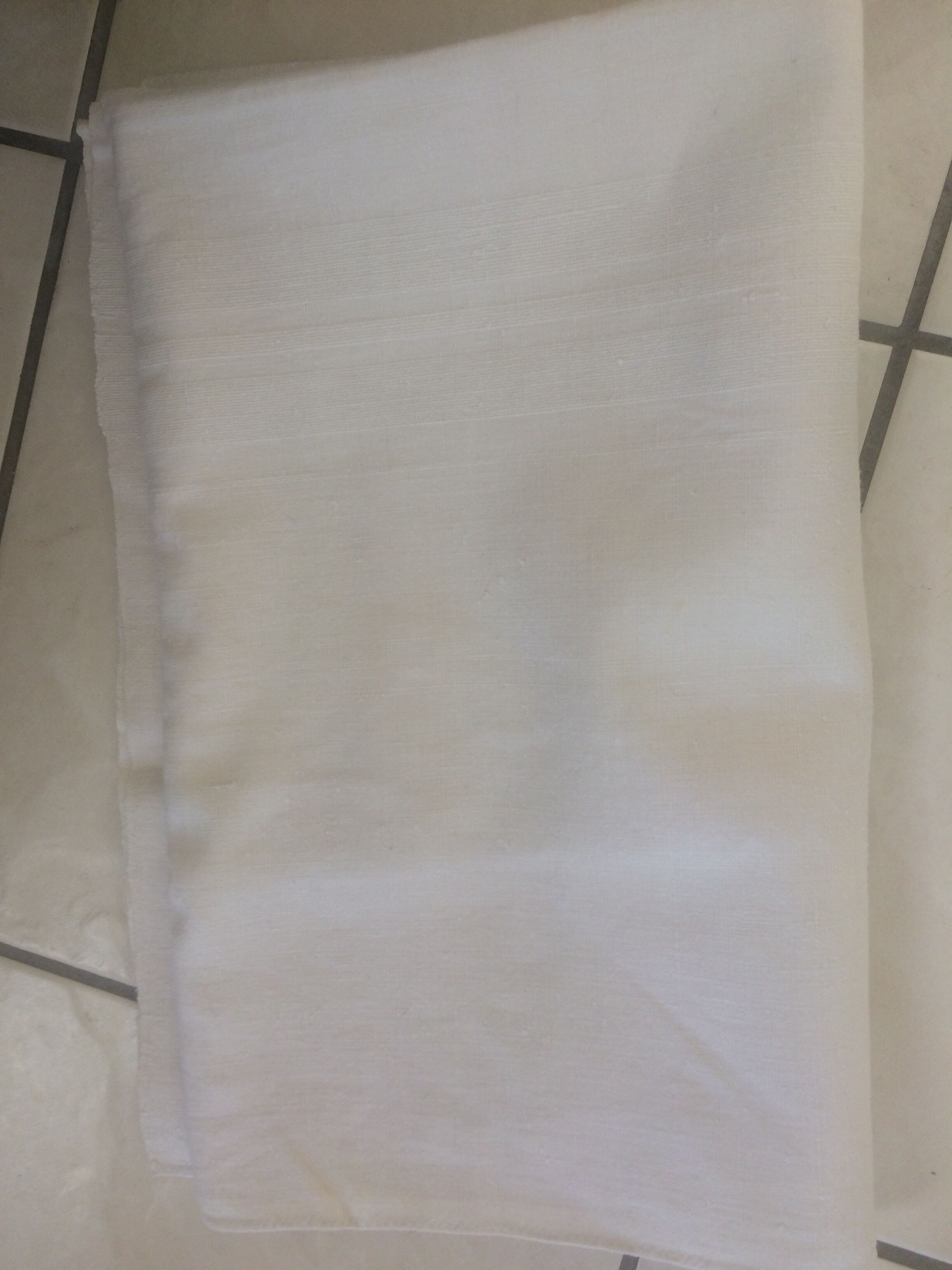 Nappe blanche en lin