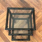 Pull out tables by Pierre Vandel