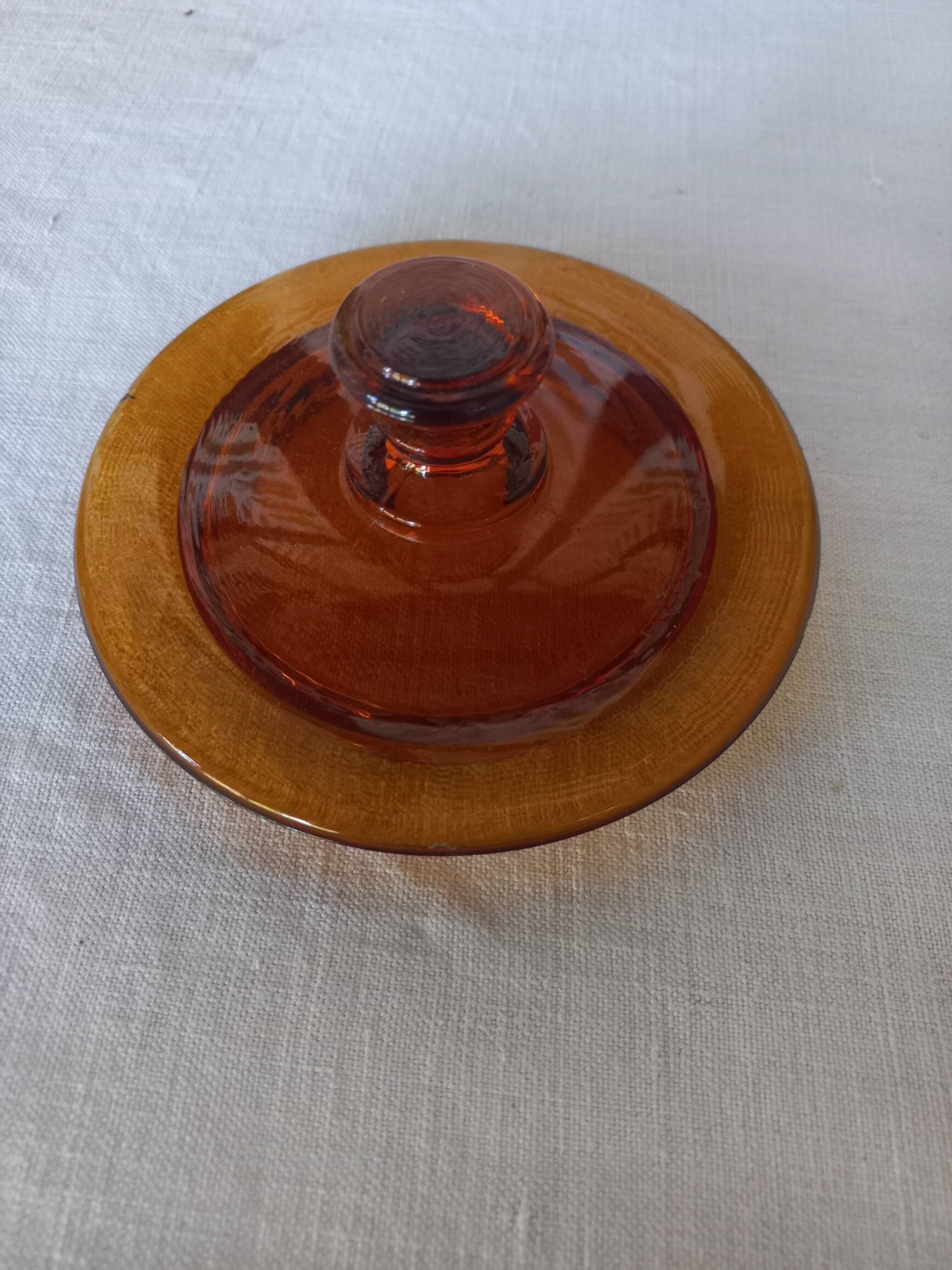 Amber glass jar