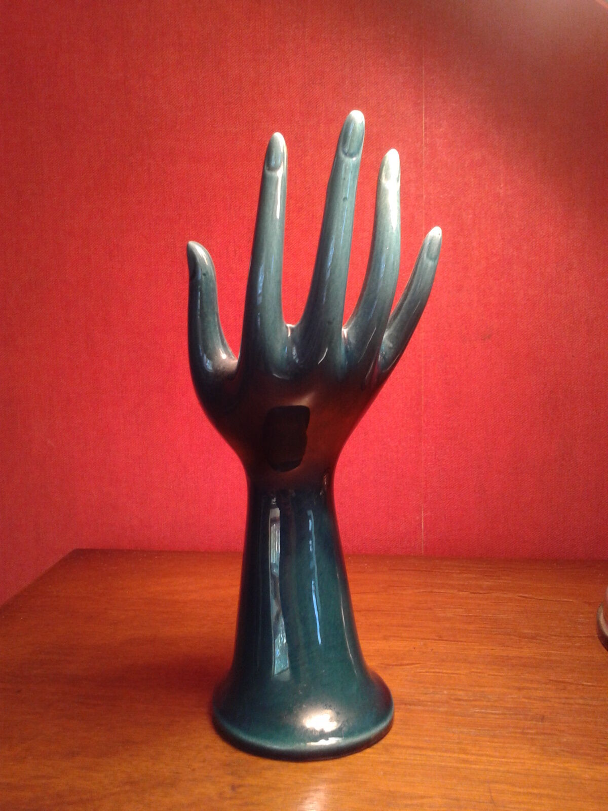Hand ceramic 60s