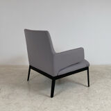 Fauteuil HUG par Cleasson Koivisto Rune édition Arflex 2013