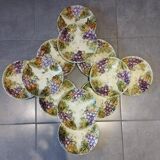 Set of 12 antique earthenware plates in slip with grapes and vines
