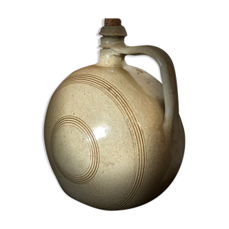 Enamelled sandstone flask