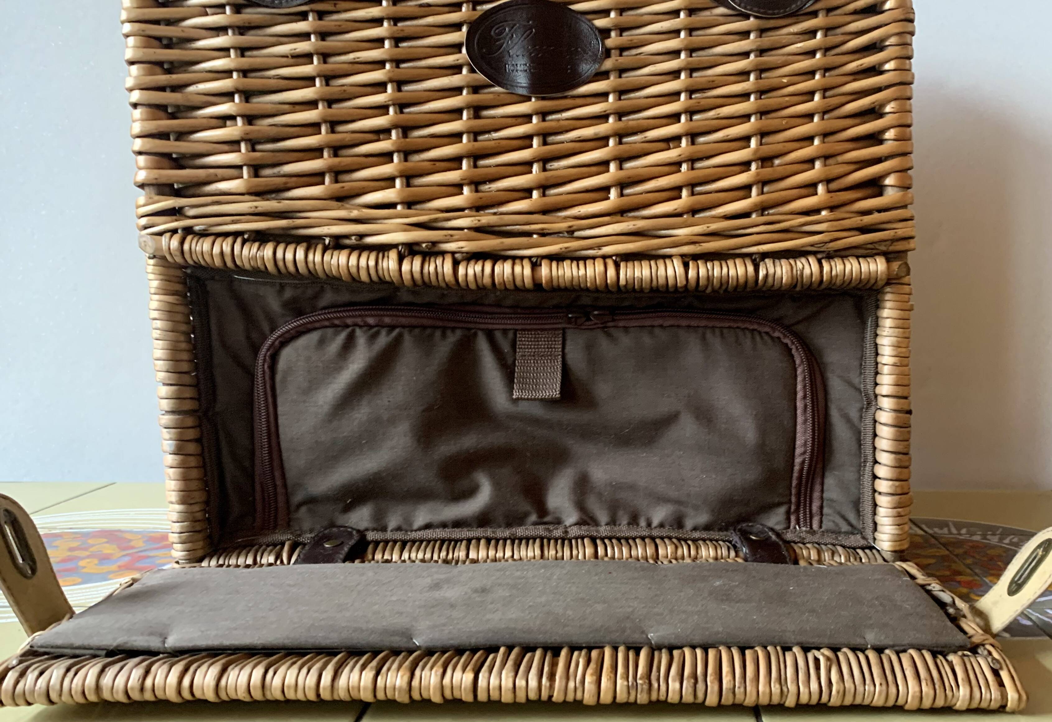 Vintage Flamingo Wicker Picnic Basket
