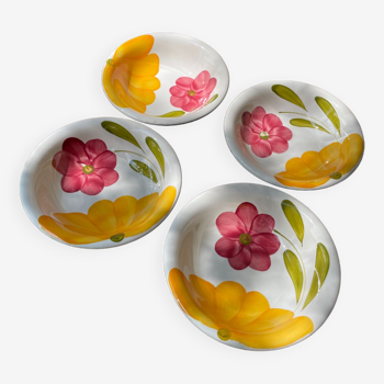 Set of 4 floral plates