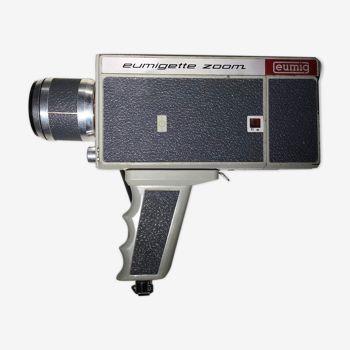 Caméra Eumig super 8 plus films et accessoires