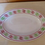 Service dish, in earthenware geometric patterns red and vintage green, stamped KG Luneville