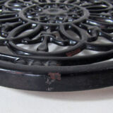 Vintage 21cm black cast iron round flat