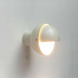 Mid-century Dutch space age wall lamp by Radboud Van Beekum for Raak, 1960s.