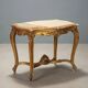 Petite table ancienne style baroque en bois sculpté, Italie, XIXe siècle