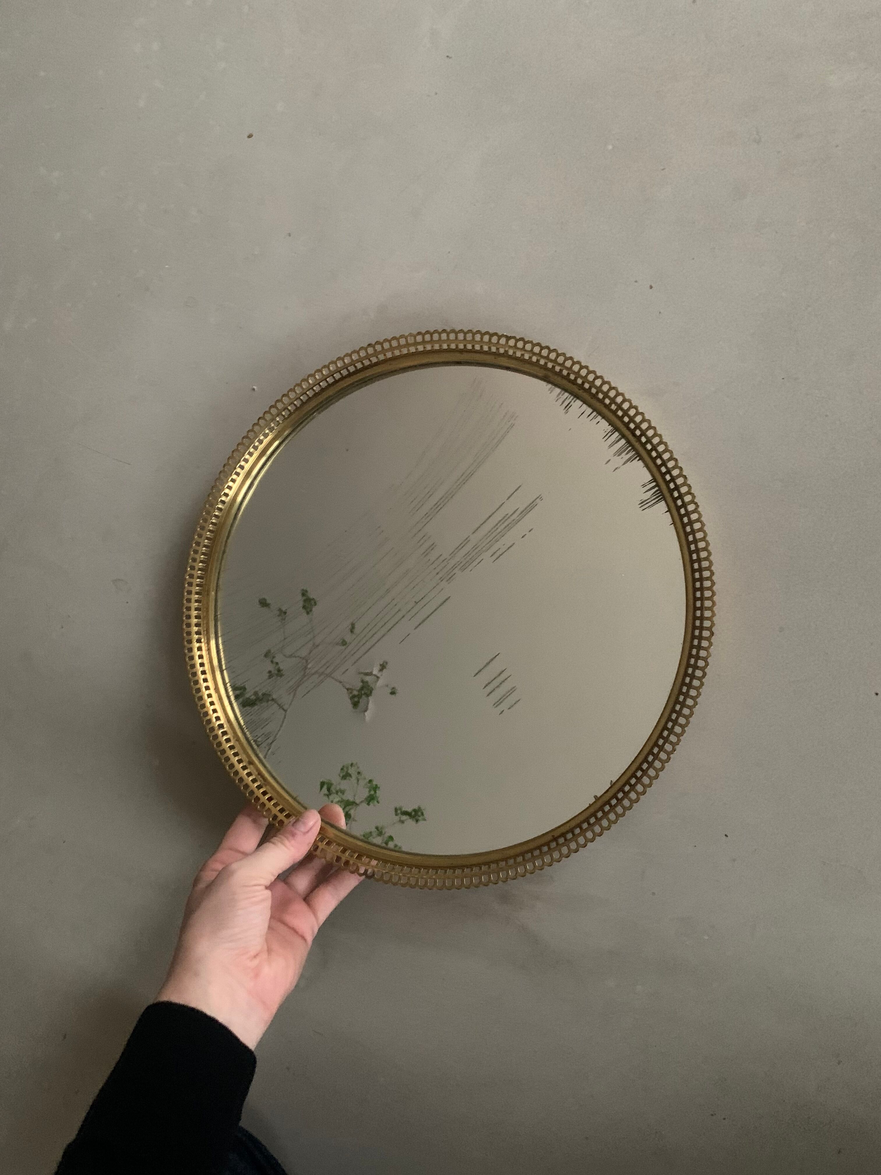 Old gilded round mirror, 33 cm