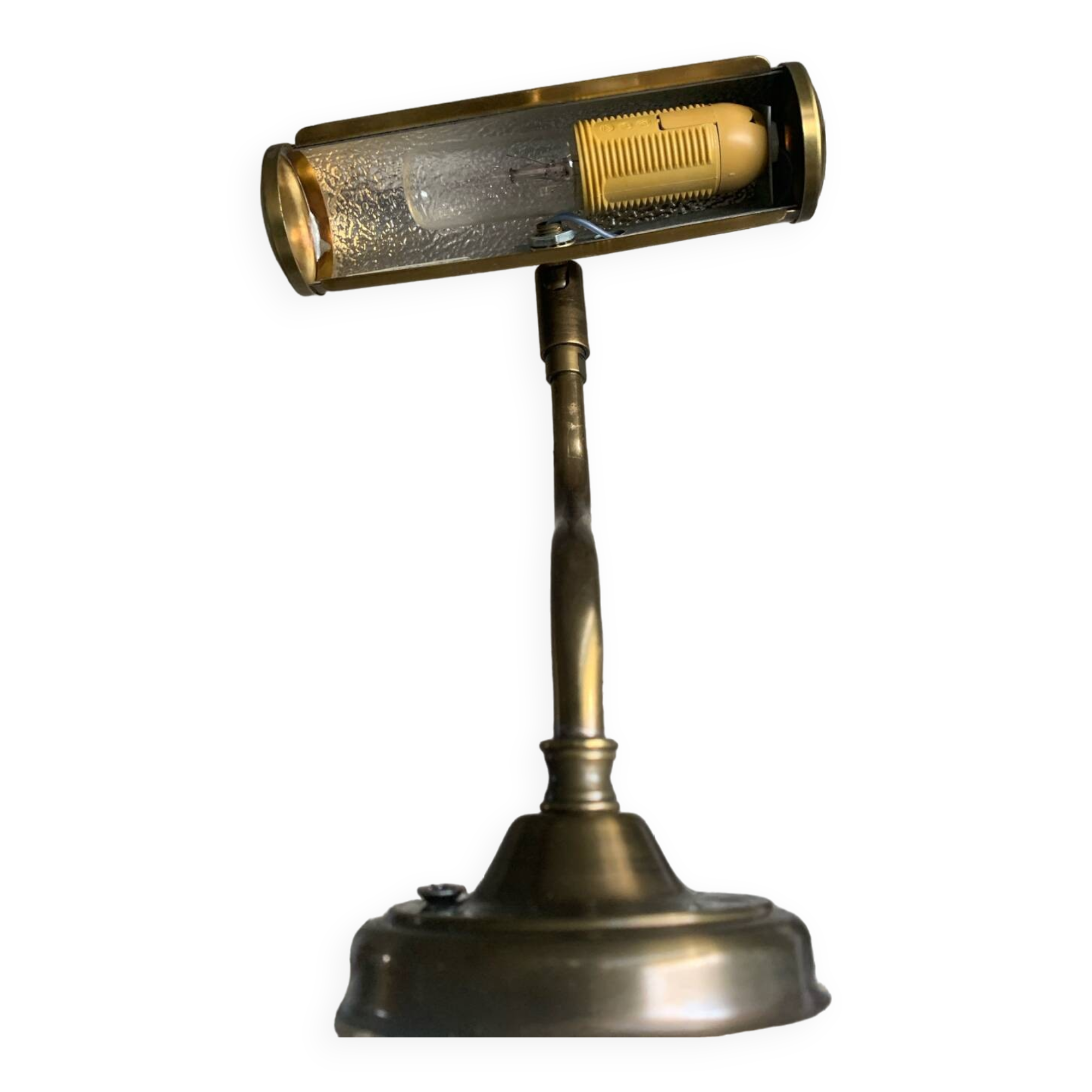 CVL brass wall light