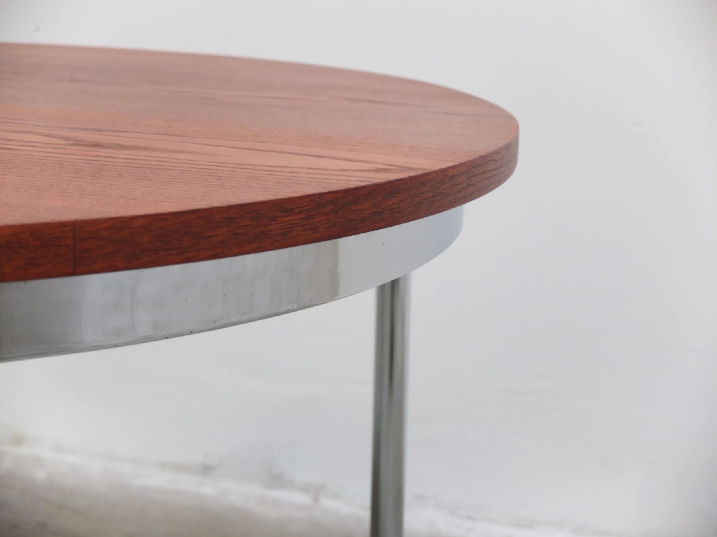 Round dining table in the style of Alfred Hendrickx, 1960s