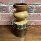 Vase est-allemand de la RDA en jaune, marron et bleu, VEB Haldensleben 3077B,