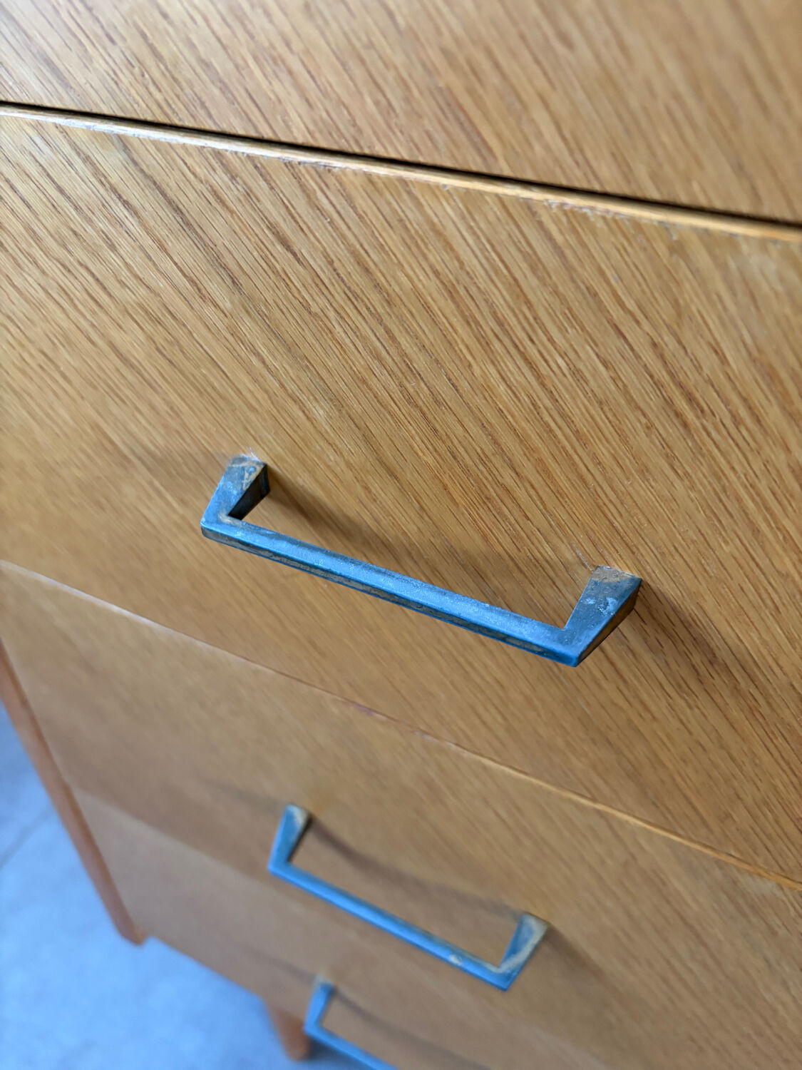 Vintage oak chest of drawers from the 1960s.