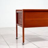 Dyrlund Teak Bar
