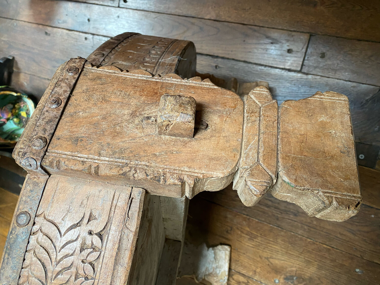 Indian coffee table wooden grinding millstone