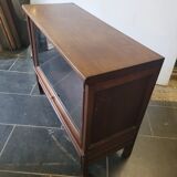 Mahogany MD bookcase or display case