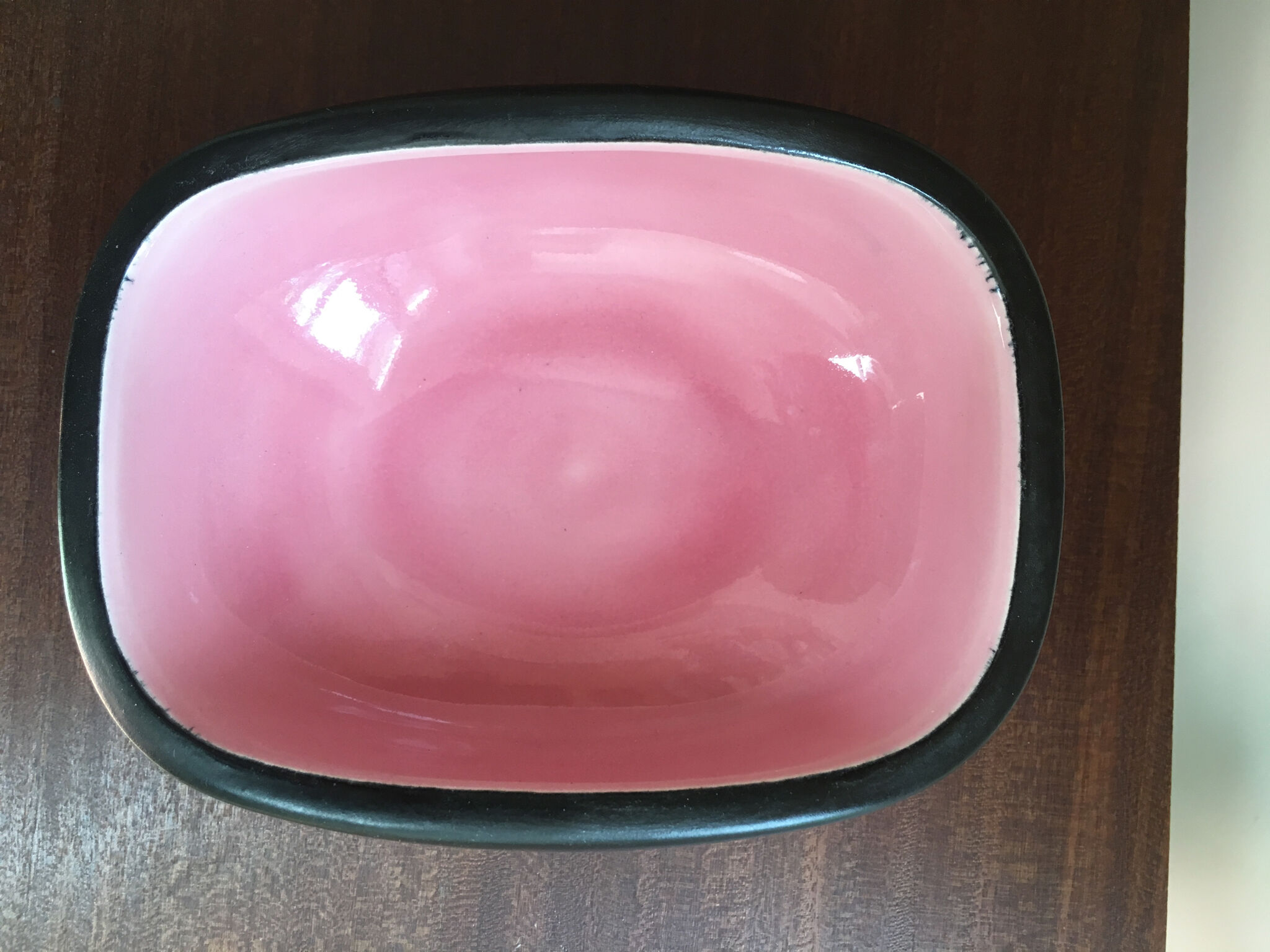 Empty ceramic pocket signed Kéramos