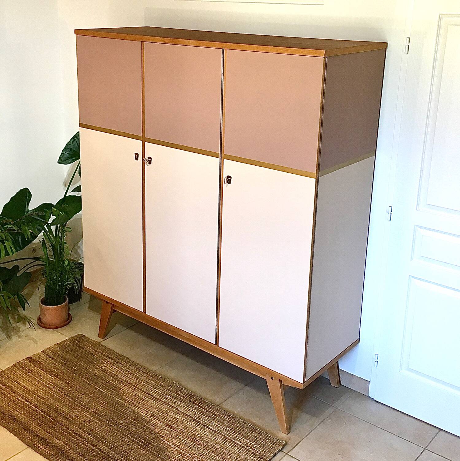 3 door wardrobe 70's