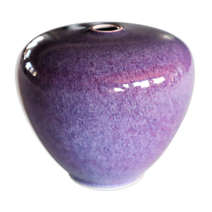 Vase prune en porcelaine