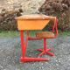 Vintage children's desk 2 places wood and metal with its 2 chairs.
