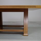 Husser 615 dining table by Frank Lloyd Wright produced by Cassina