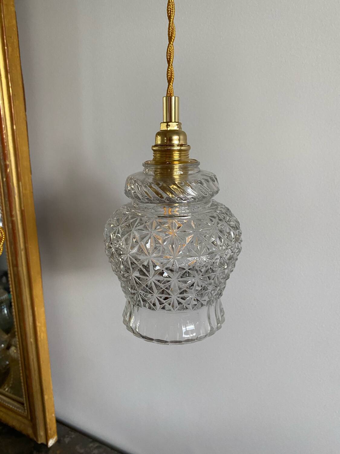 Vintage portable lamp