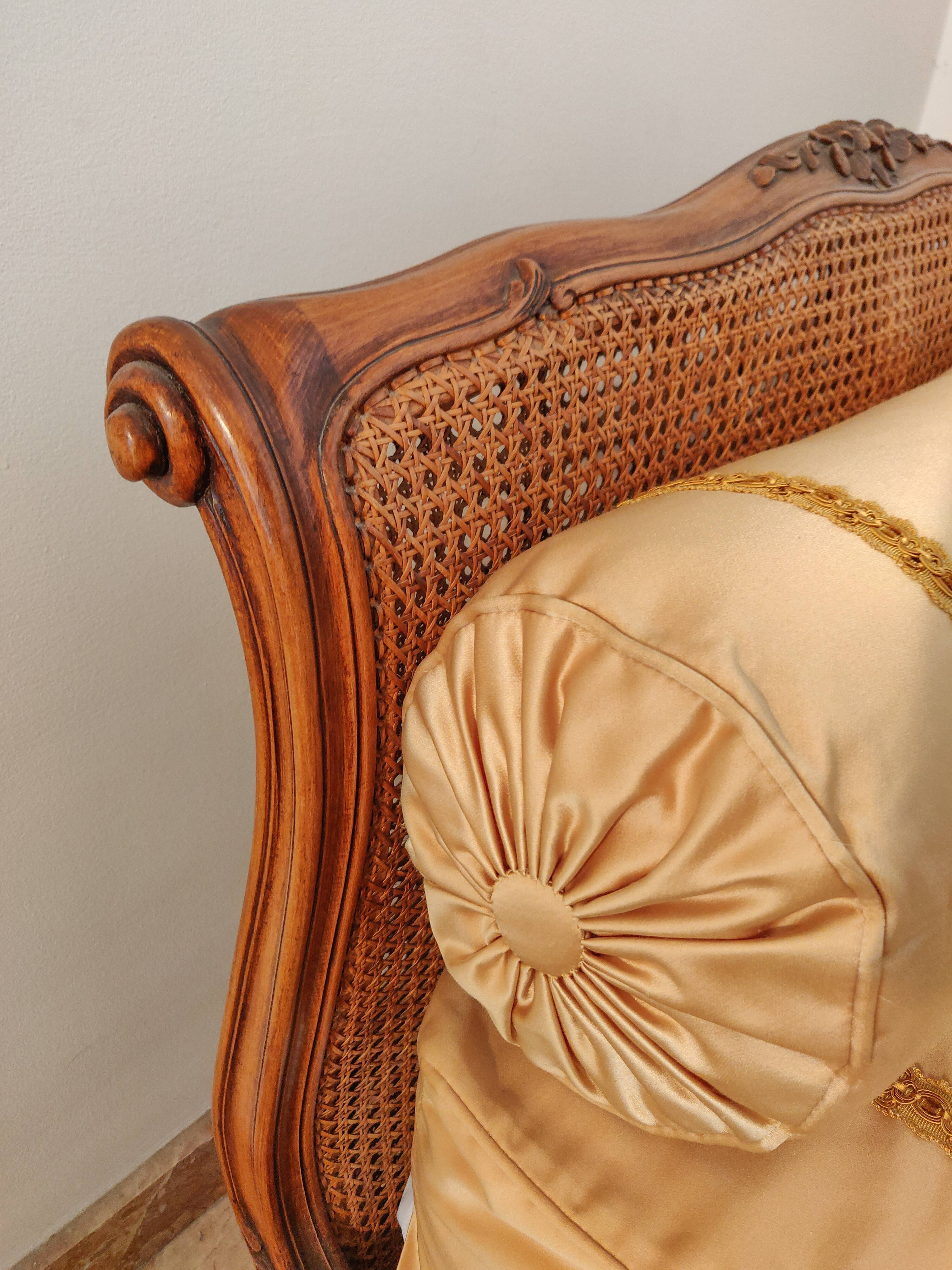 Louis XV bed in cannage