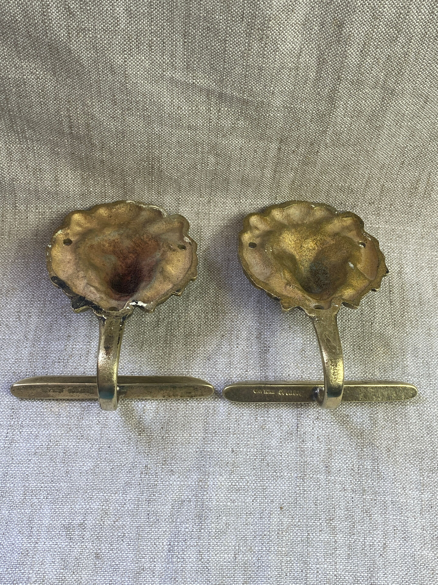 Lion head coat hooks in solid brass, Peerage England