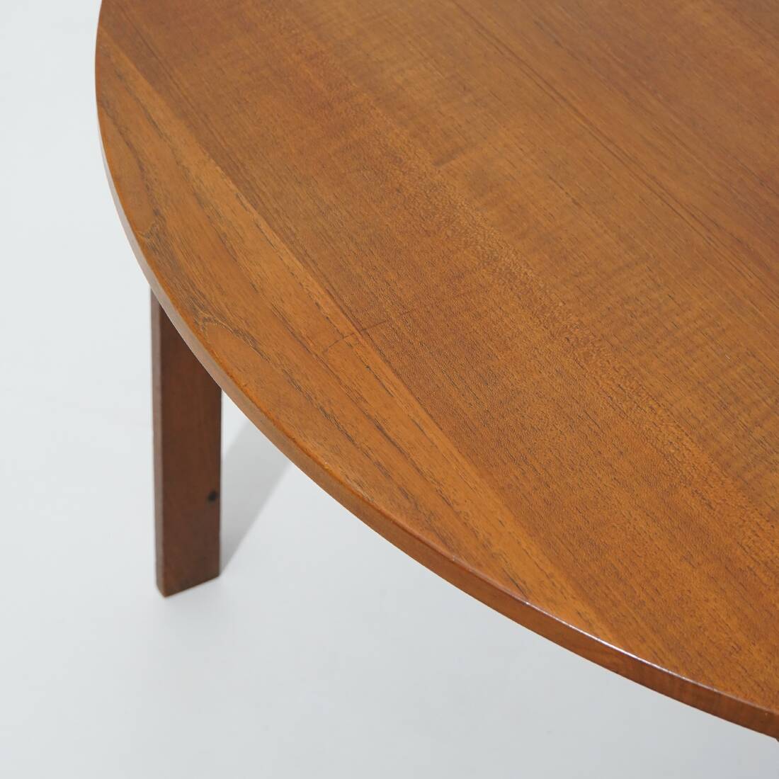 Extendable round table by Inge Klingeberg for France e Son, 1960s