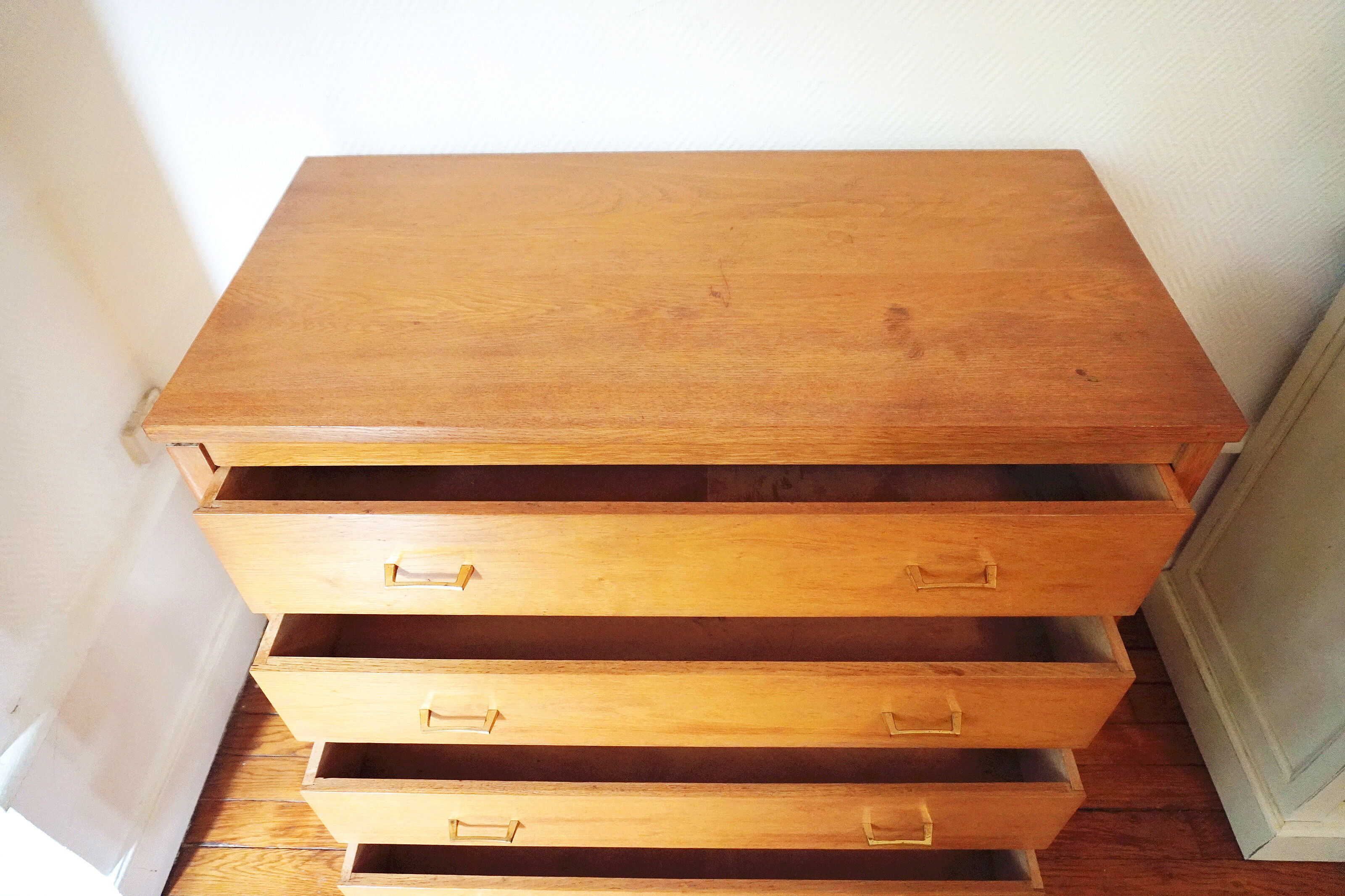 Vintage wood dresser