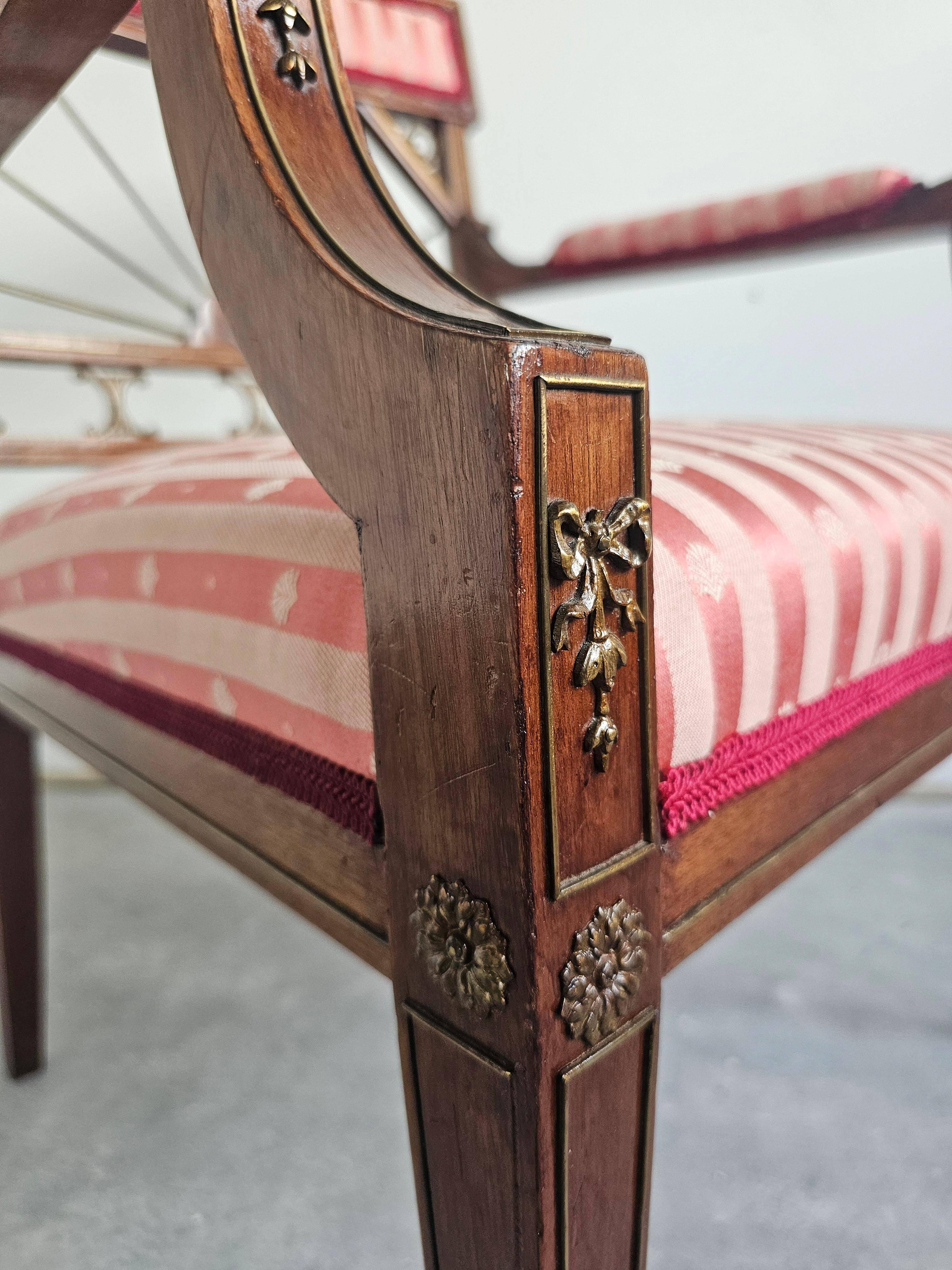 Fauteuil Empire Français en Acajou tapissé
