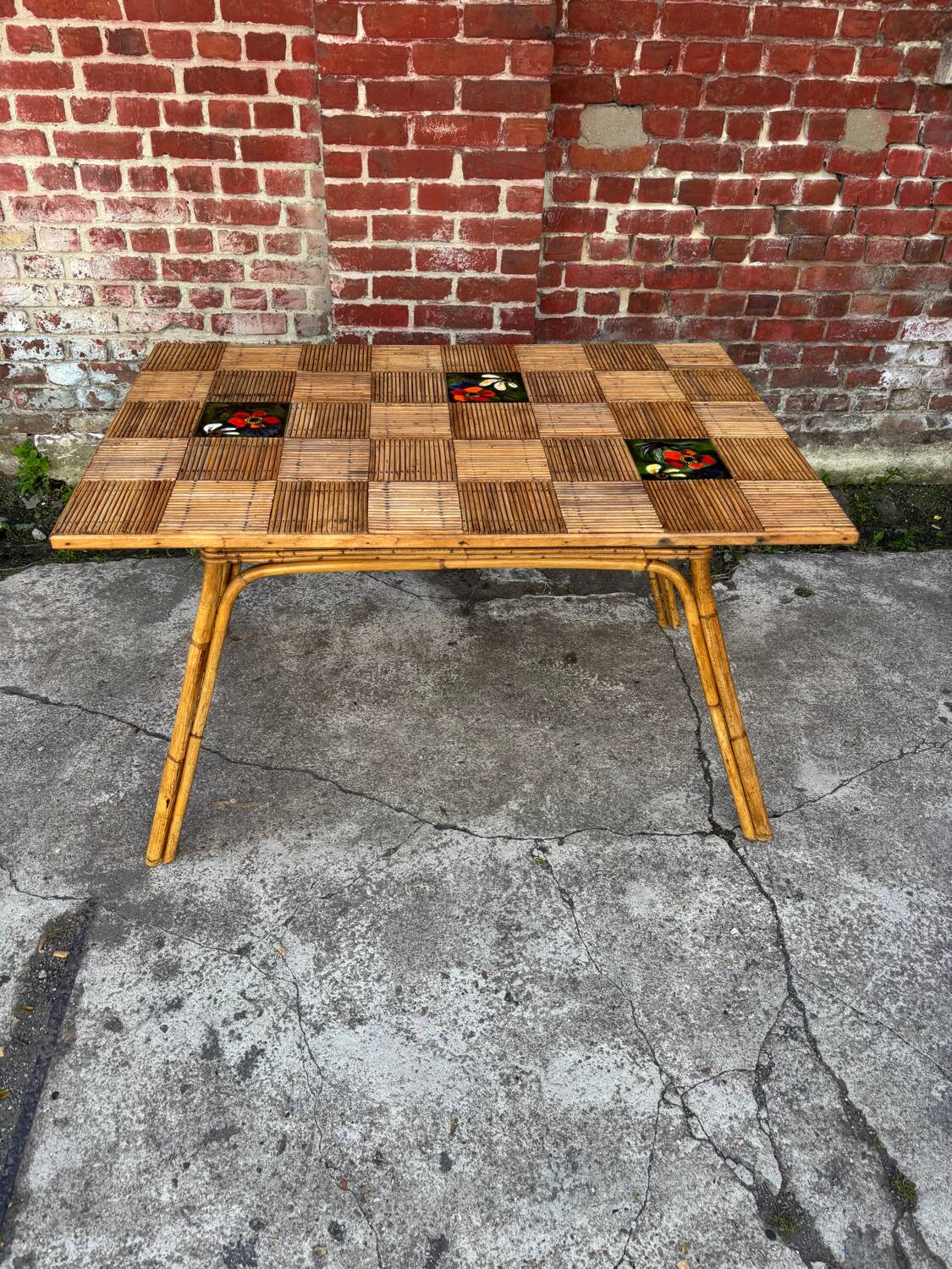 Vallauris rattan kitchen table with tiles