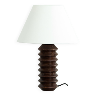 Corkscrew foot lamp