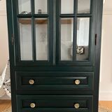 Small display case