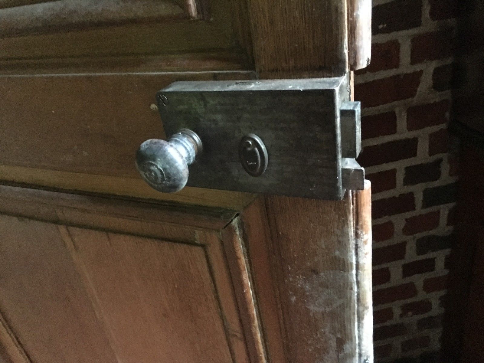 Old passage door in oak