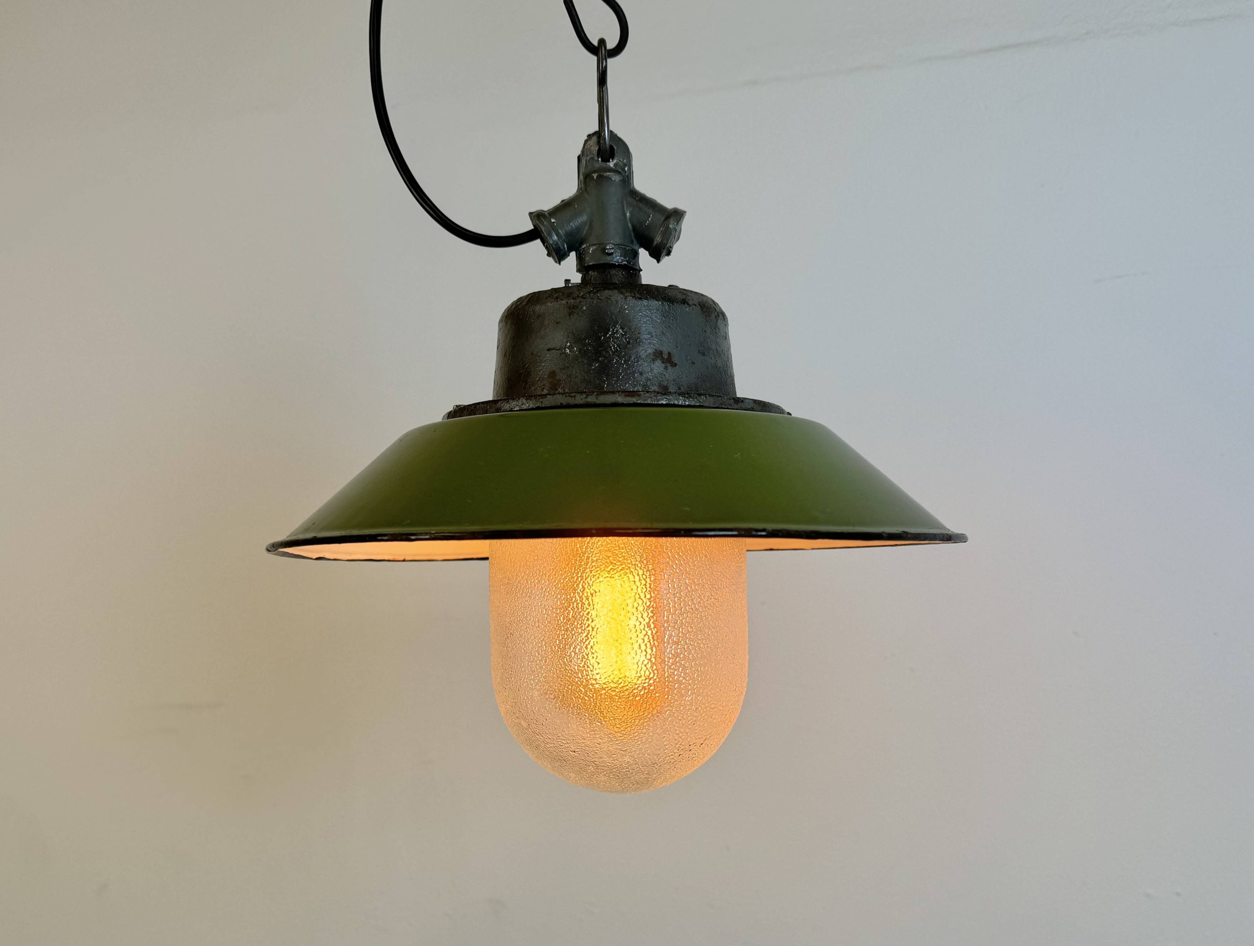 Green Enamel and Cast Iron Industrial Pendant Light, 1960s