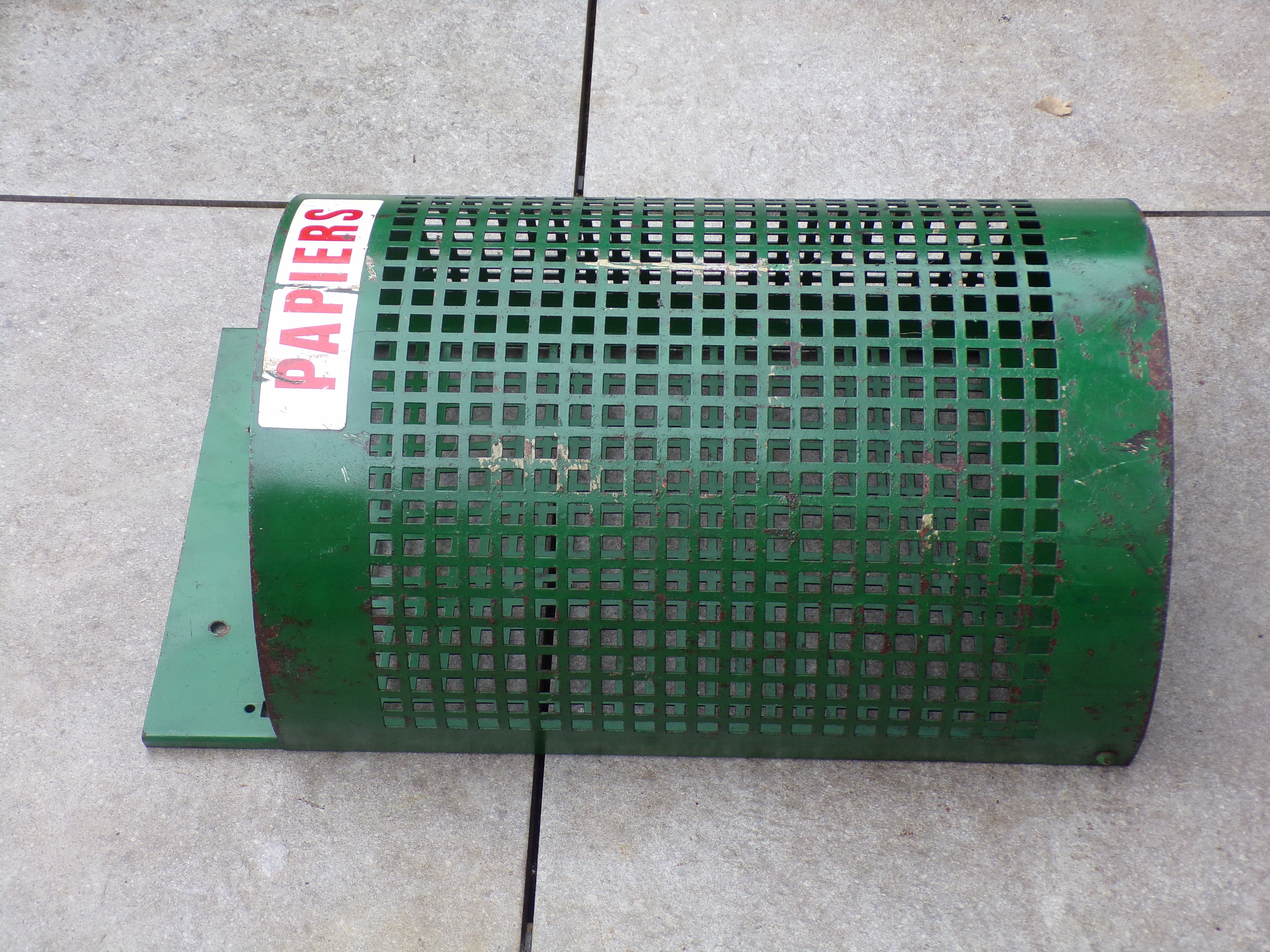 Public garden waste bin