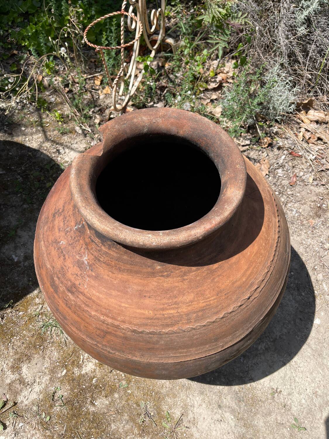 Terracotta pot jar