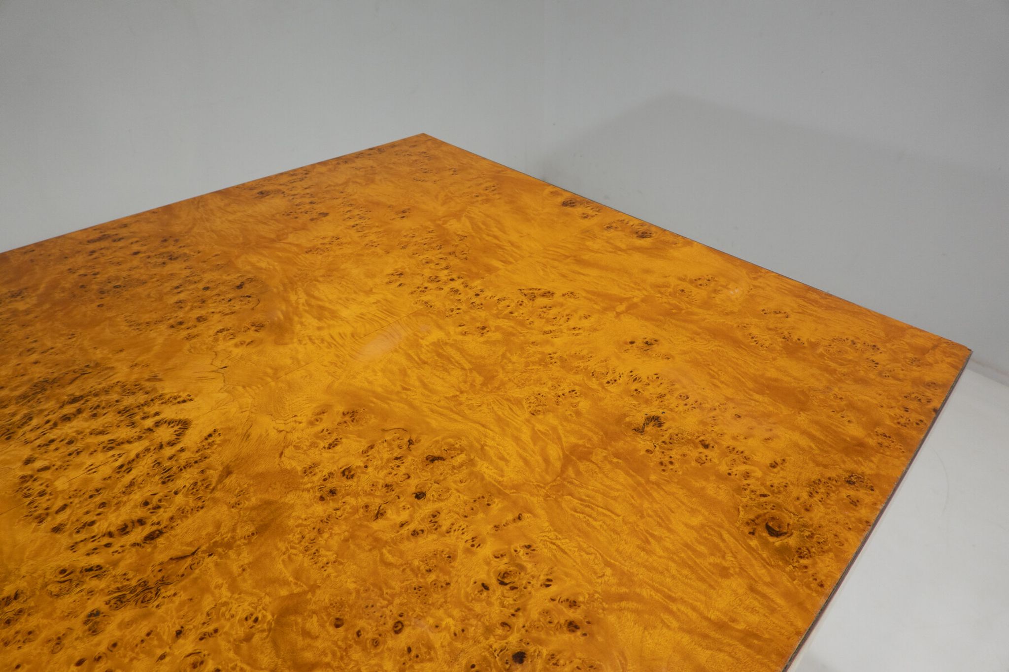 Mid-century modern dining table, Ash Burl, Italy