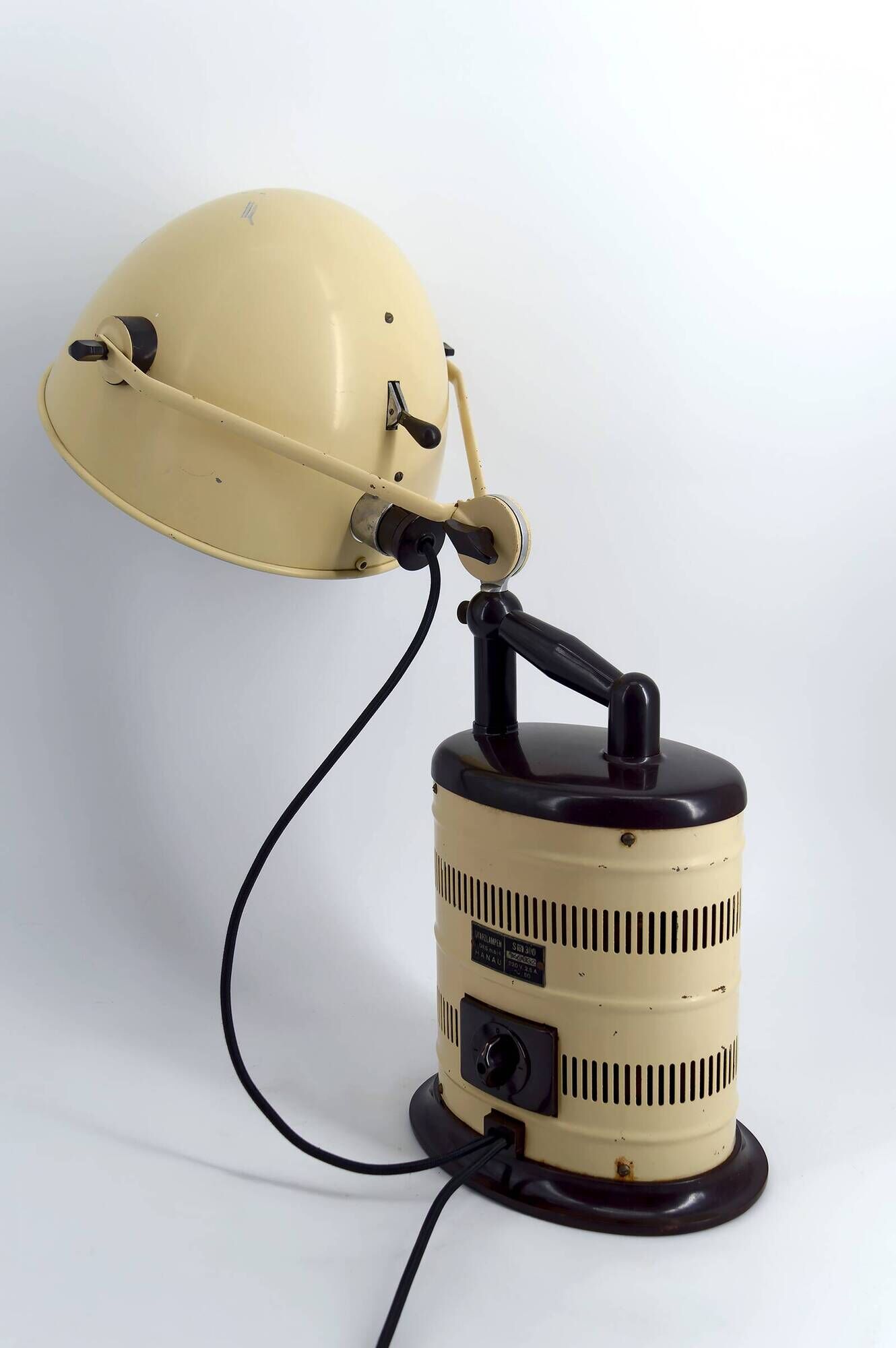 Medical lamp "Höhensonne" S300, Art Deco Bauhaus – Original Hanau
