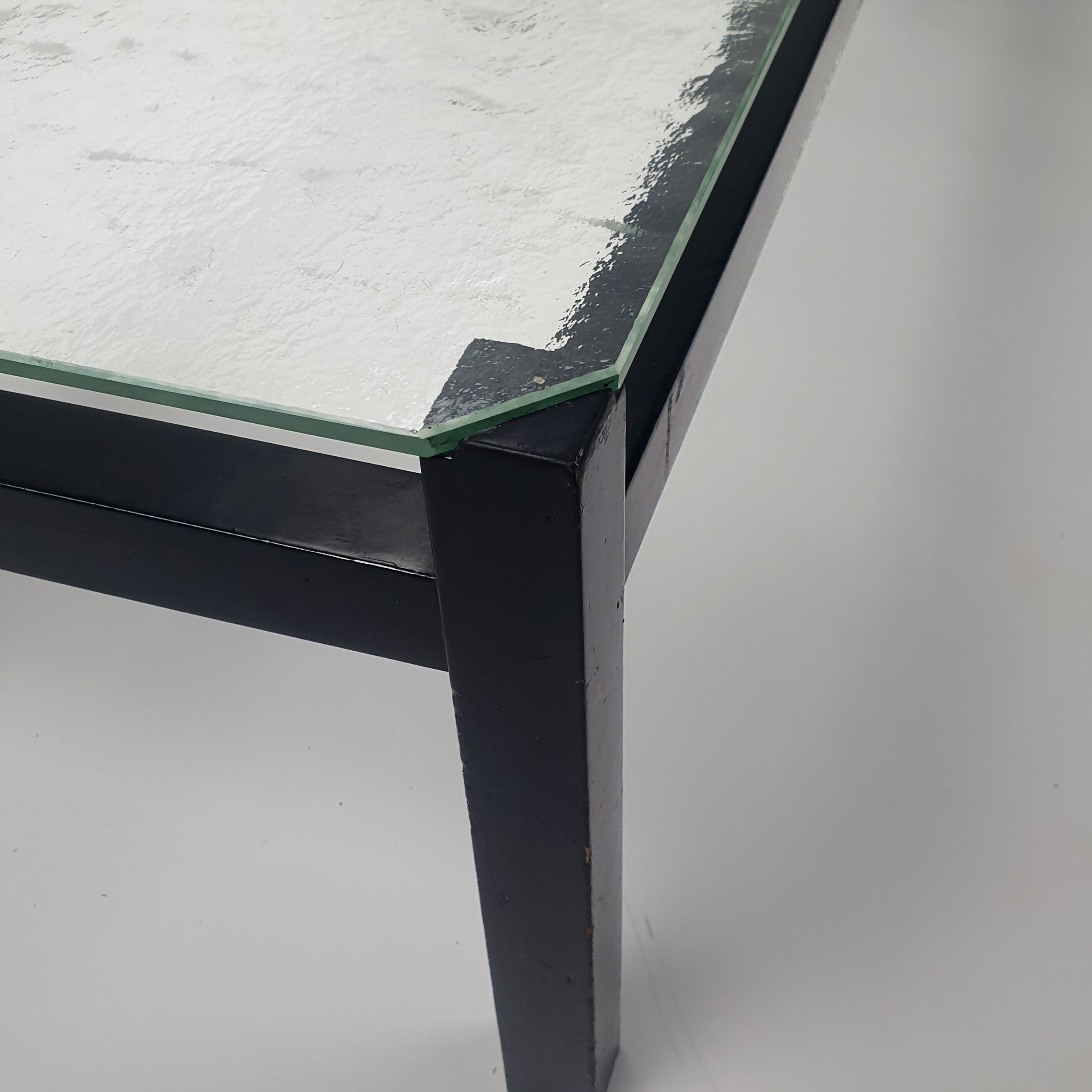 Kho Liang Ie Coffee table Liesbosch  for ‘t Spectrum, 1950s