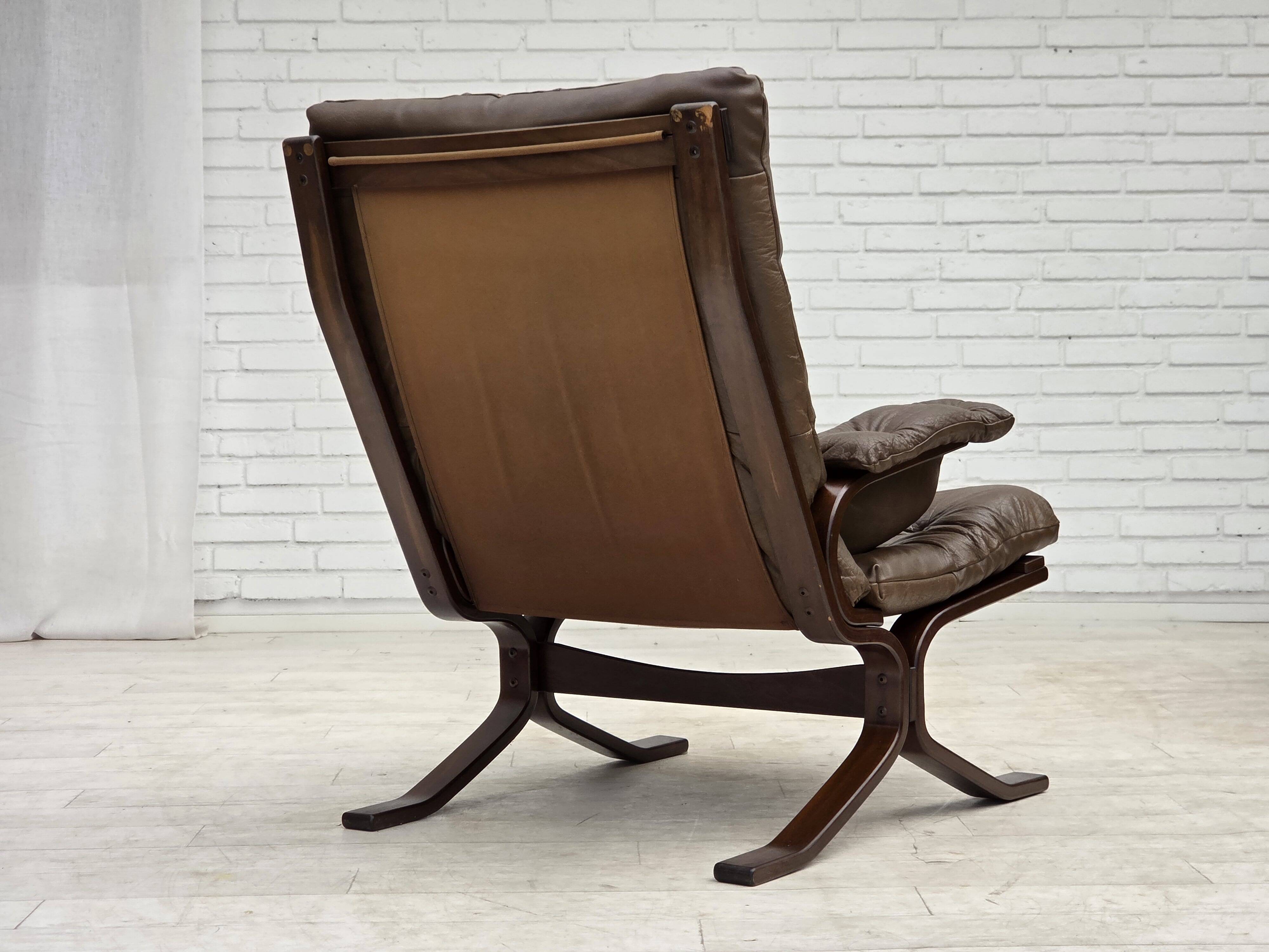 Fauteuil en cuir de meuble marron, années 1970, design scandinave,