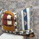 Housse de coussin vintage en kilim berbère : coussin en laine marocaine