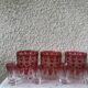 7 verres à apéritif en verre rouge et transparent ciselés vintage