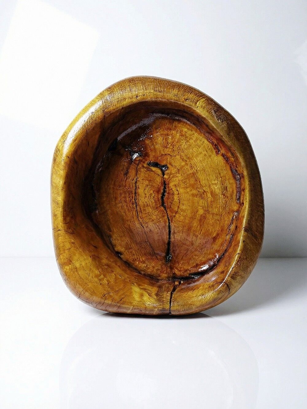 Olive wood catchall Monoxyle brutalist vintage 50s-60s handcrafted