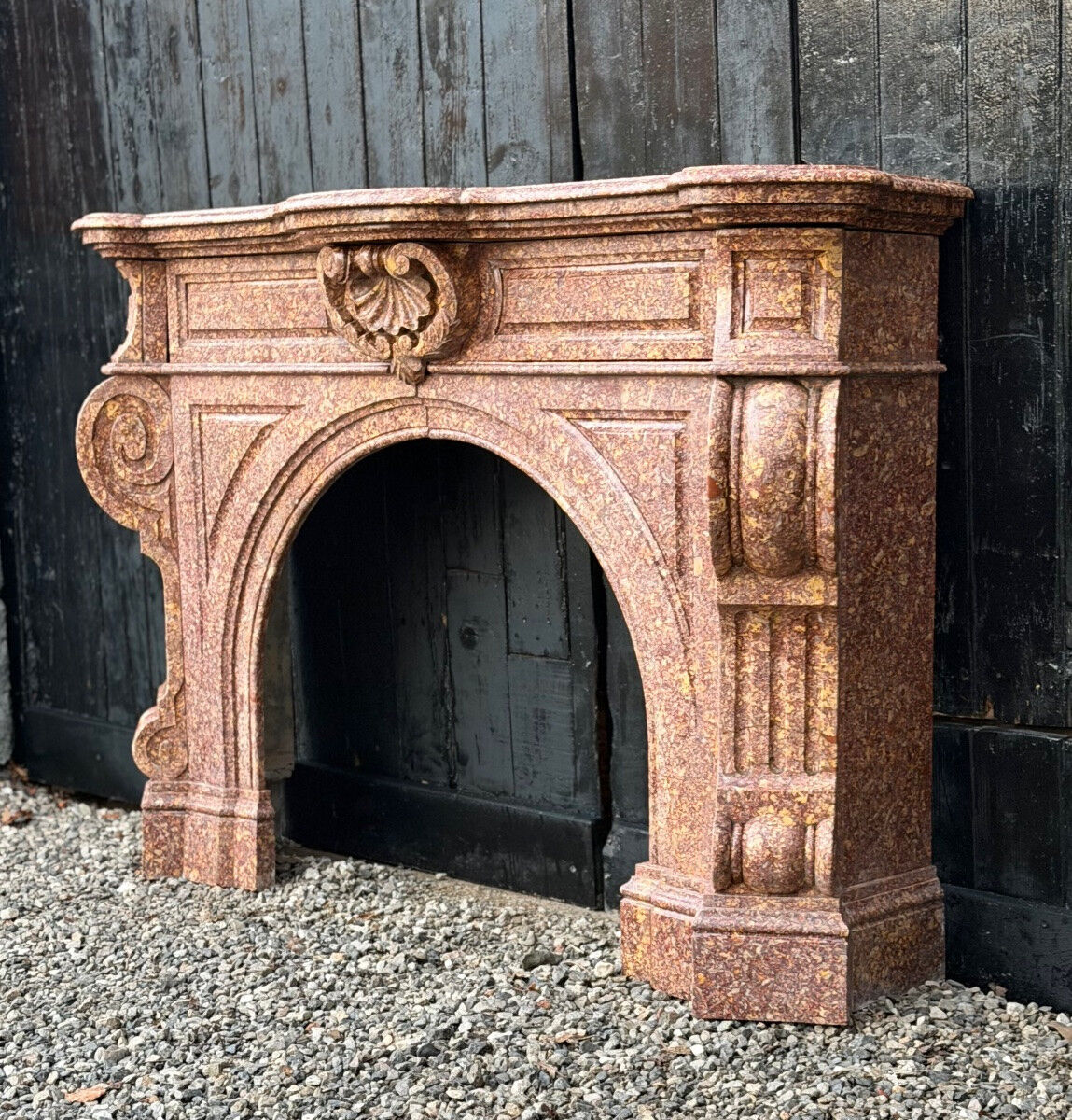 Impressive Napoleon III fireplace in violet brocatelle marble from Spain, circa 1880.